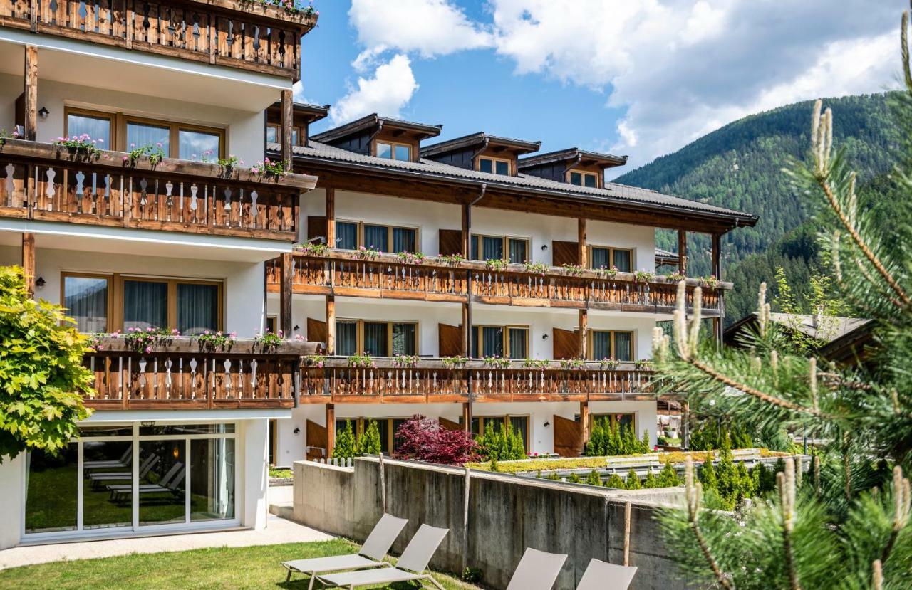 Familienhotel Viktoria ألتيمو المظهر الخارجي الصورة